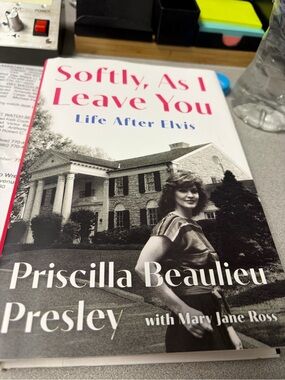 Softly, As I Leave You — Priscilla Beaulieu Presley (Hardcover)